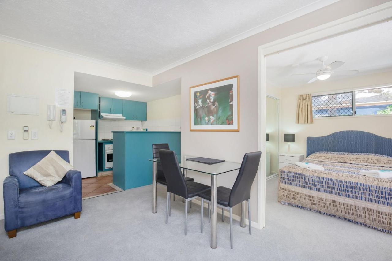 Surfers Beach Resort One Gold Coast Extérieur photo