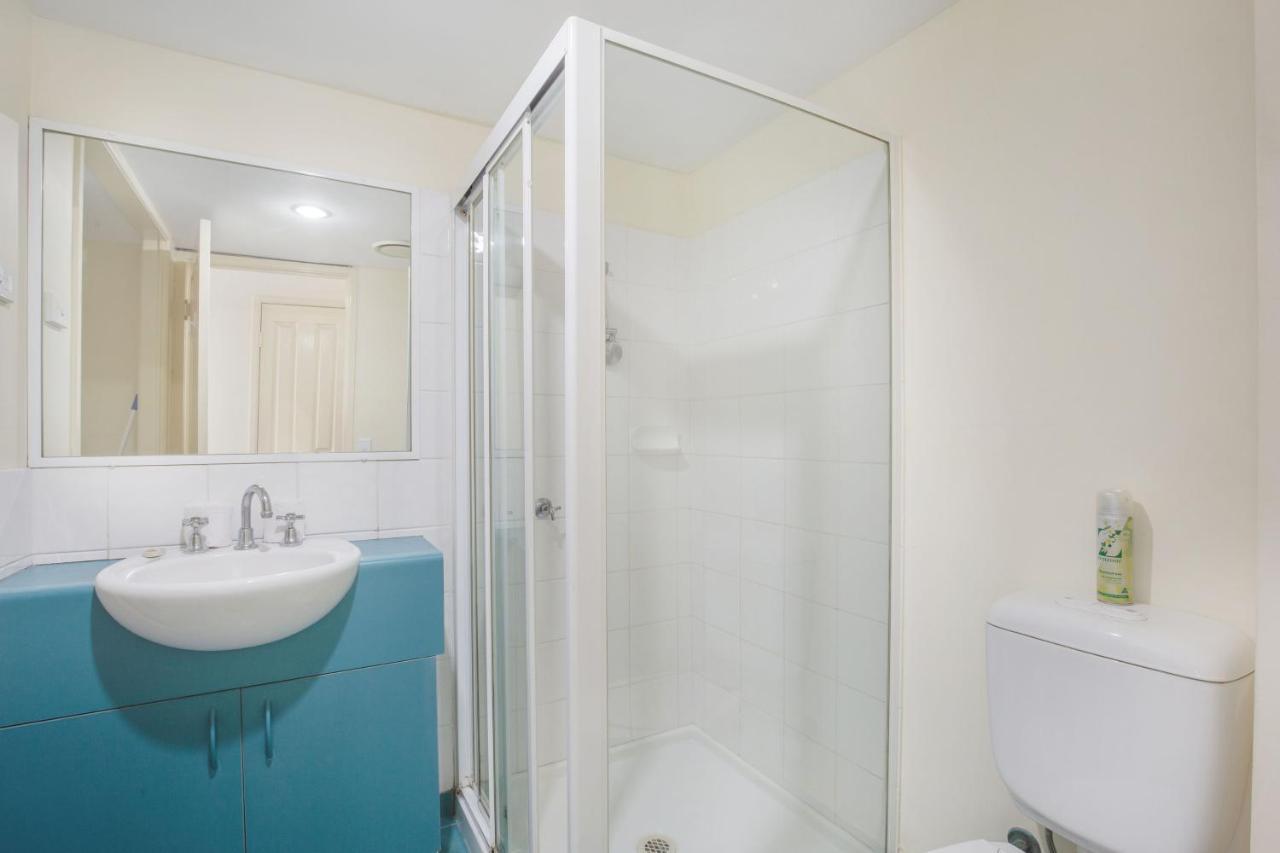 Surfers Beach Resort One Gold Coast Extérieur photo