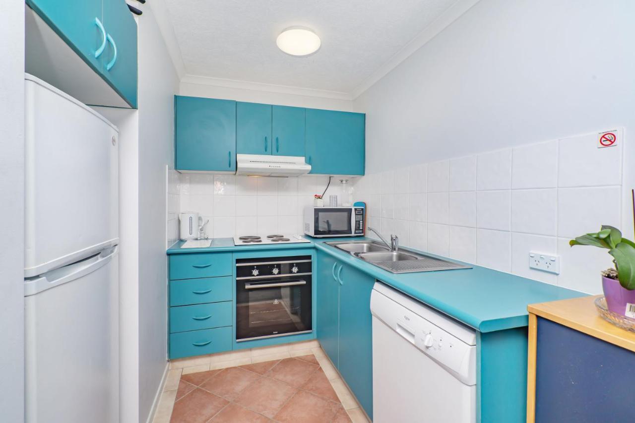 Surfers Beach Resort One Gold Coast Extérieur photo