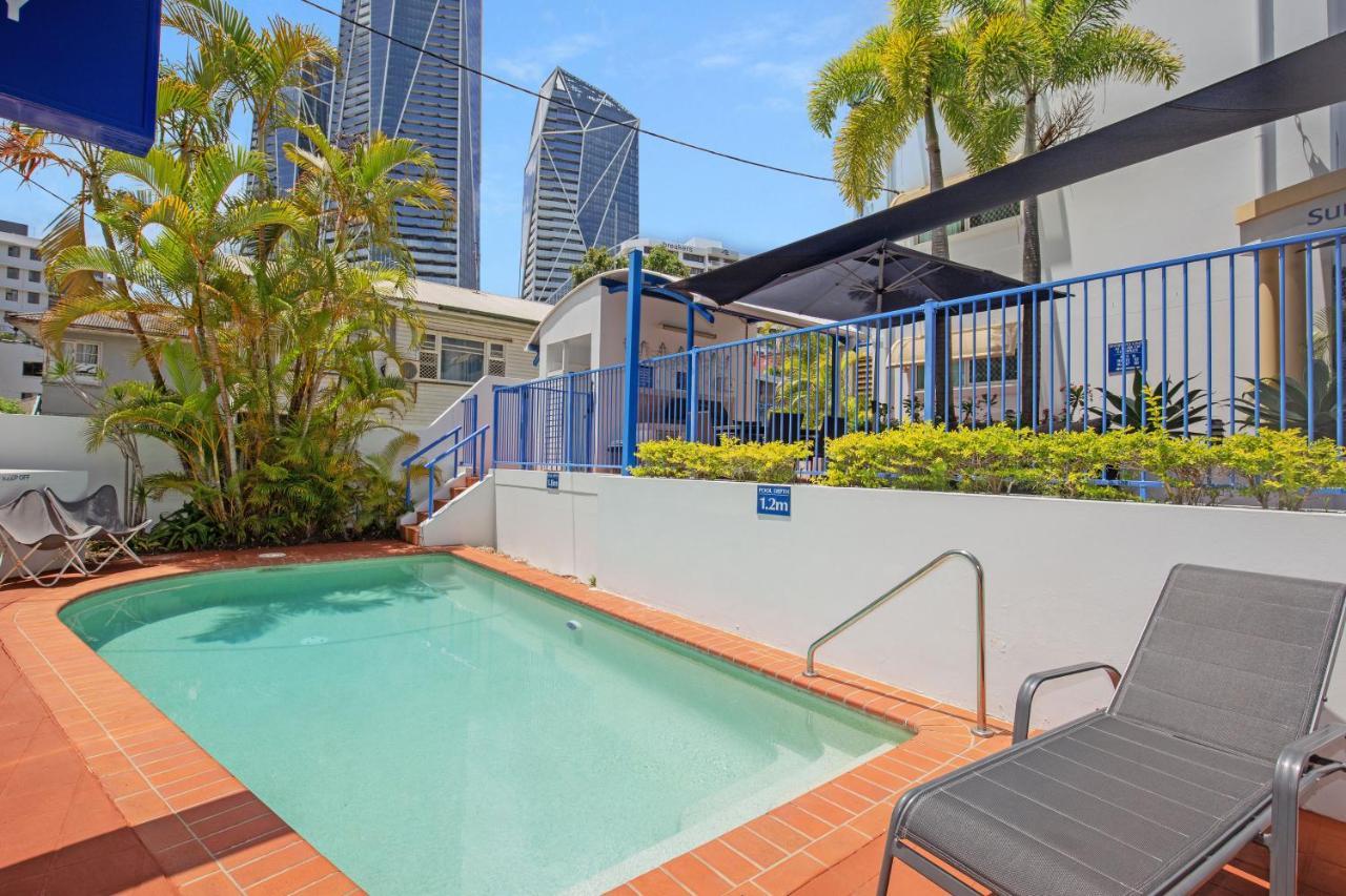 Surfers Beach Resort One Gold Coast Extérieur photo