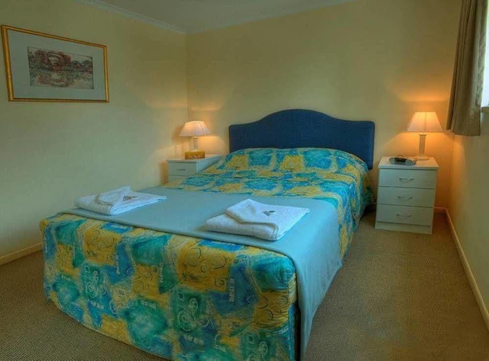 Surfers Beach Resort One Gold Coast Extérieur photo