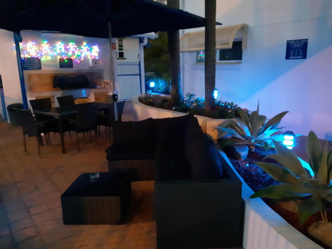 Surfers Beach Resort One Gold Coast Extérieur photo